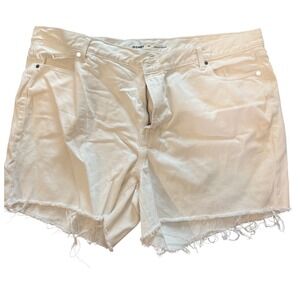 Old Navy White Denim Shorts Plus Size 22 High‎ Rise Slouchy Straight Frayed Hem